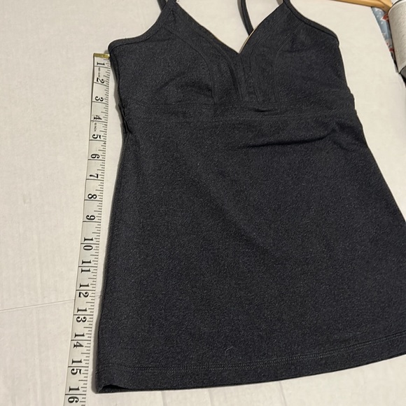 One Tooth Tank - Picture 8 of 10